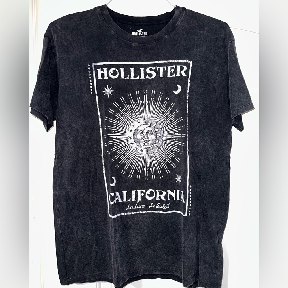 Oversized Hollister t-shirt